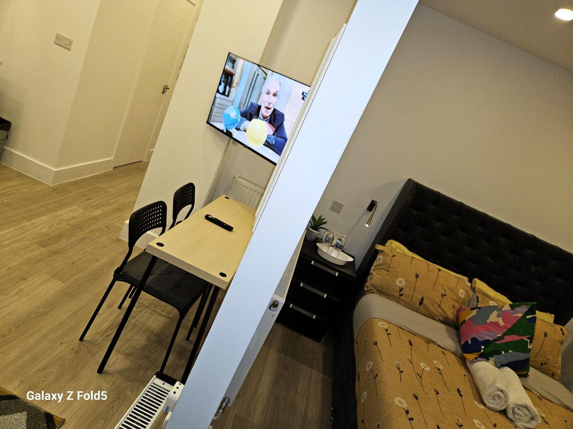 London Sleephouse Partying Is Not Allowed Pls Eksteriør bilde