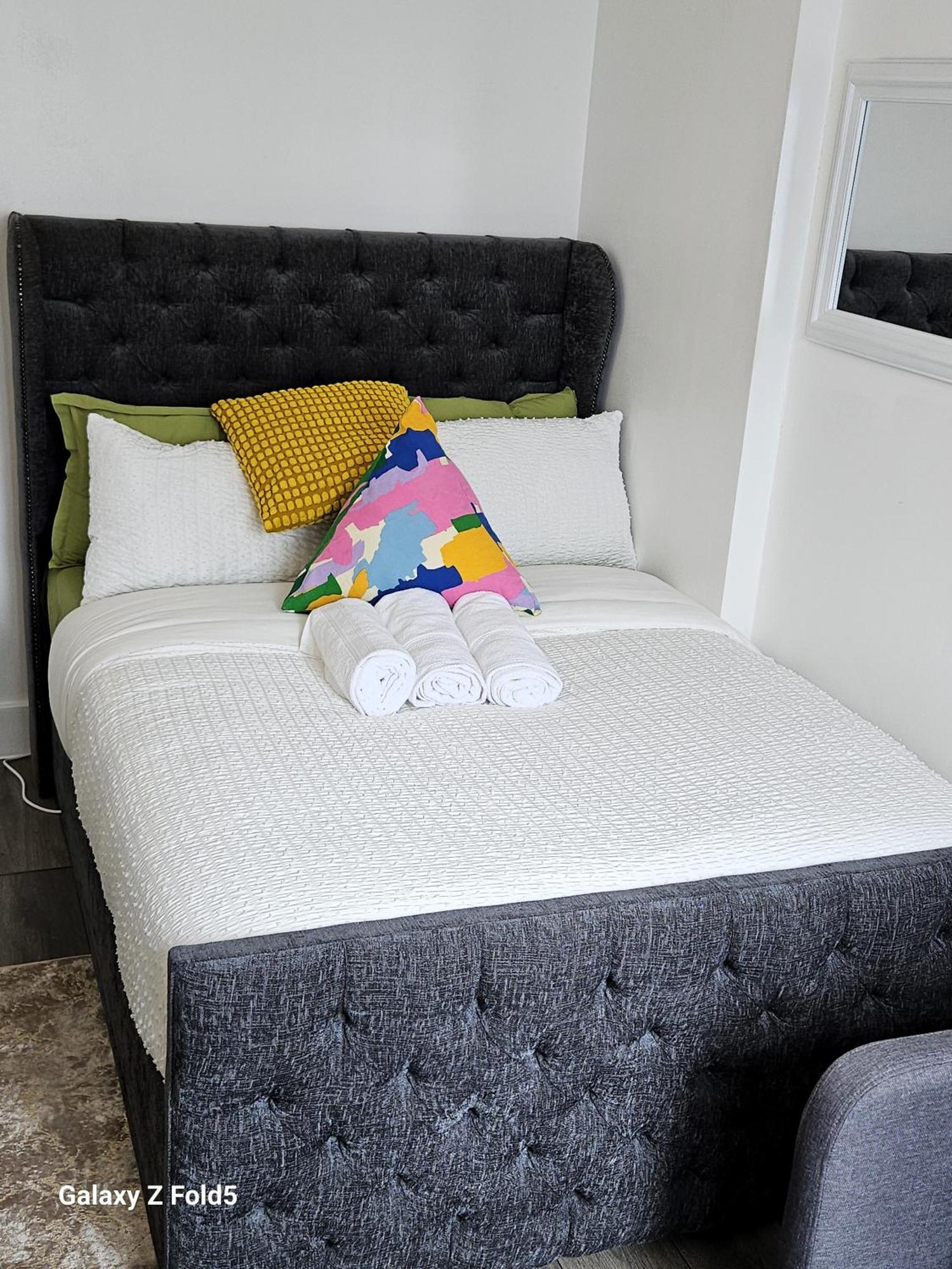London Sleephouse Partying Is Not Allowed Pls Eksteriør bilde